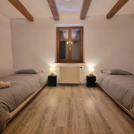 Le Hameau Frontalier *